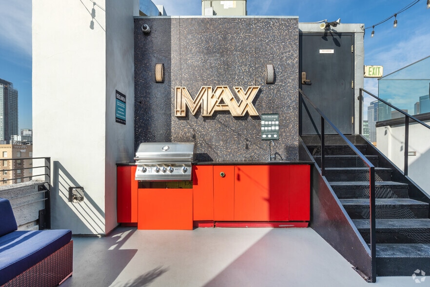 Primary Photo - Maxfield Lofts