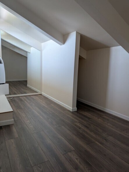 loft - 301 Iberian Way