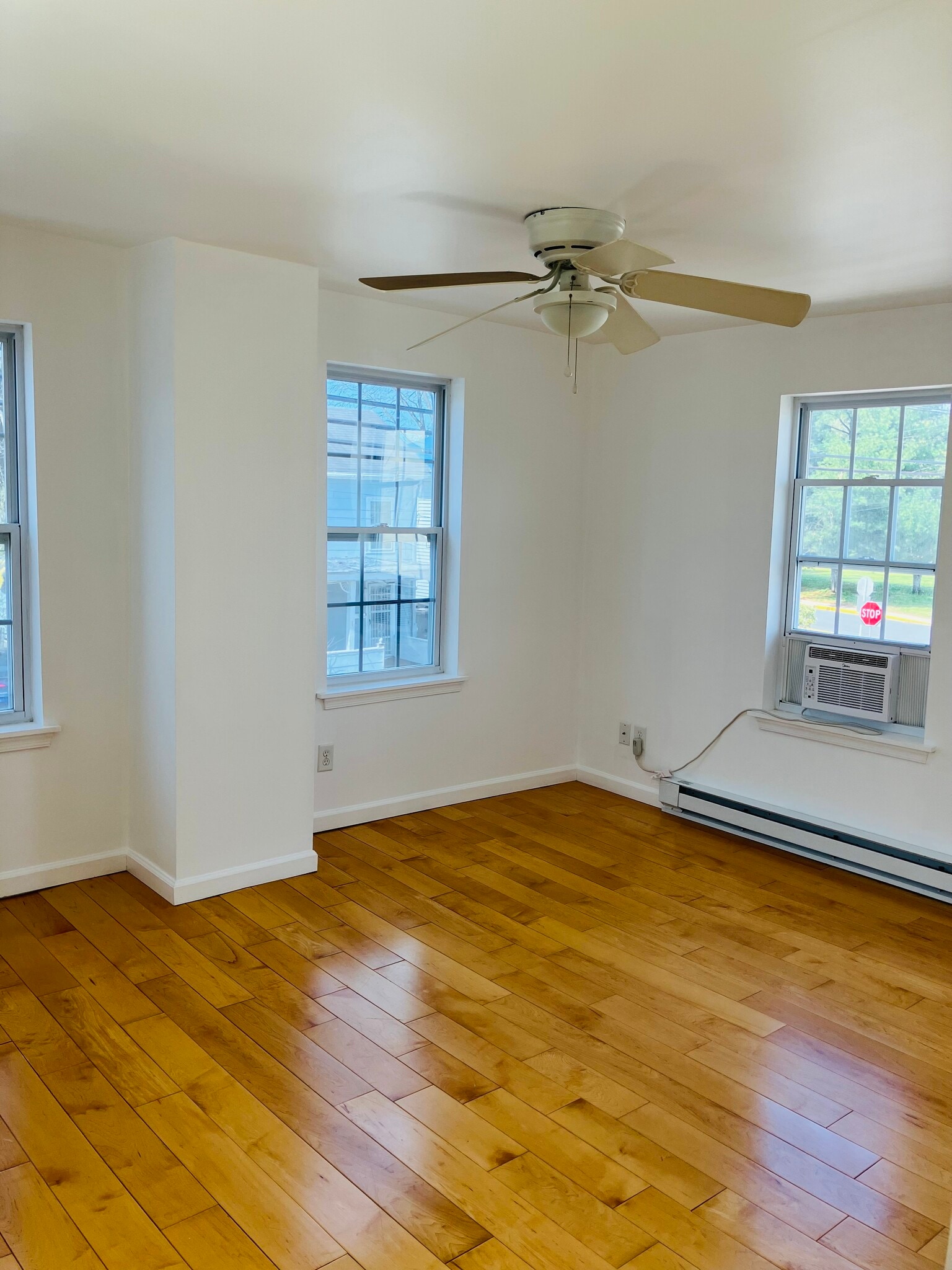 Building Photo - 120 Fleming Street