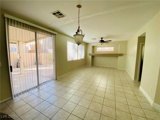 Building Photo - 10863 Vista Marbella Ave