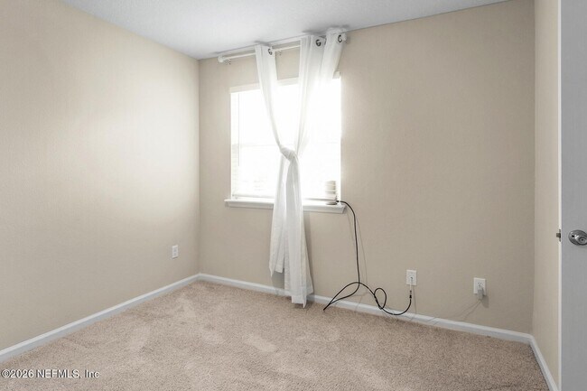 Building Photo - 9787 Fiddleback Ln