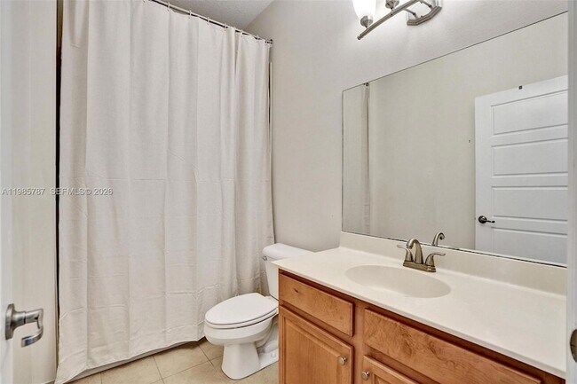 Building Photo - 760 NE 193rd Terrace