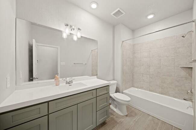 Building Photo - 2307 Gentle Breeze Ln