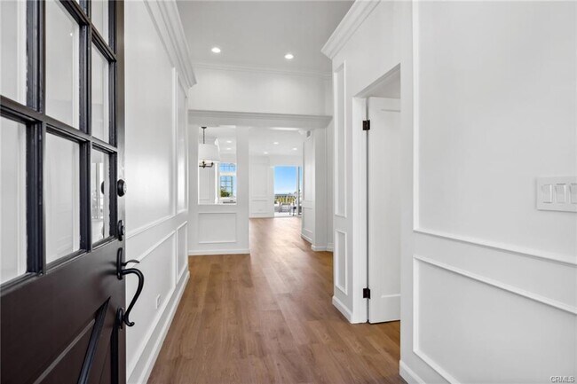 Building Photo - 3521 Geranium Ave