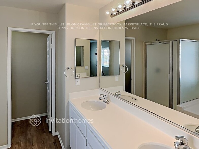 Building Photo - 42078 Pacific Grove Way