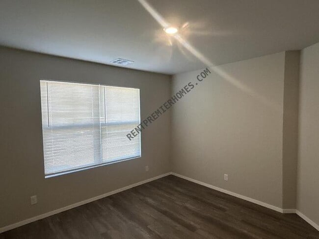 Building Photo - 29140 E79th Pl S