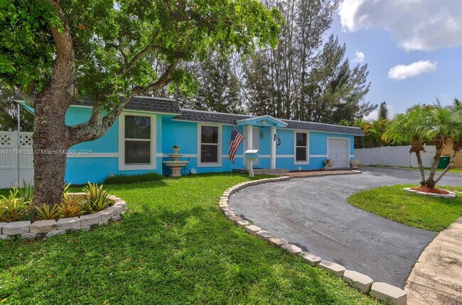 Building Photo - 6605 NW 80th Ct
