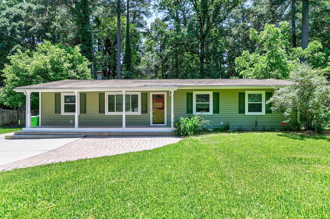 Primary Photo - 1512 Beechwood Dr