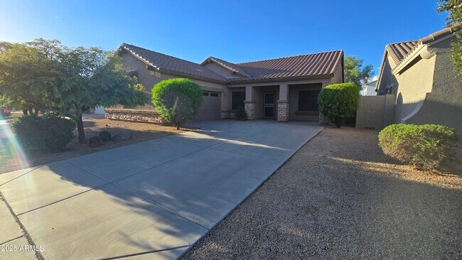 Building Photo - 17848 W Acapulco Ln