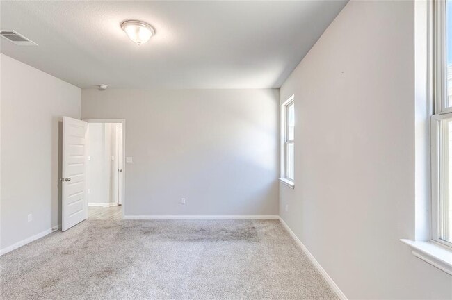 Building Photo - 2533 Pecan Island Dr