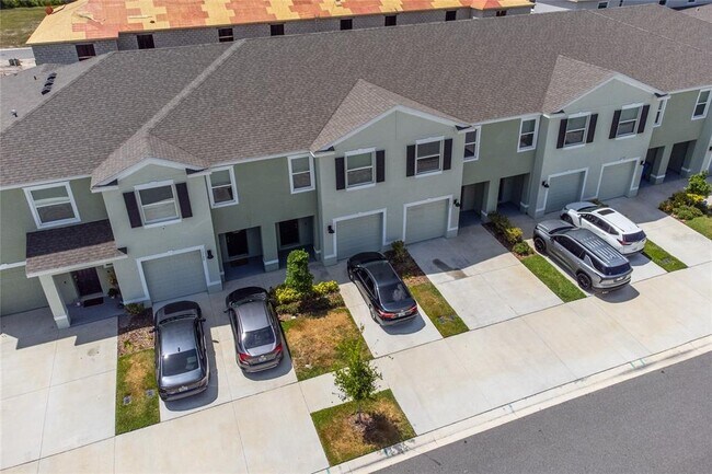 Building Photo - 11147 Crescent Deer Dr