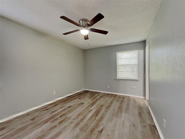Building Photo - 1525 Gardenside Dr