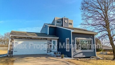 Building Photo - 5305 NW 91st Ct