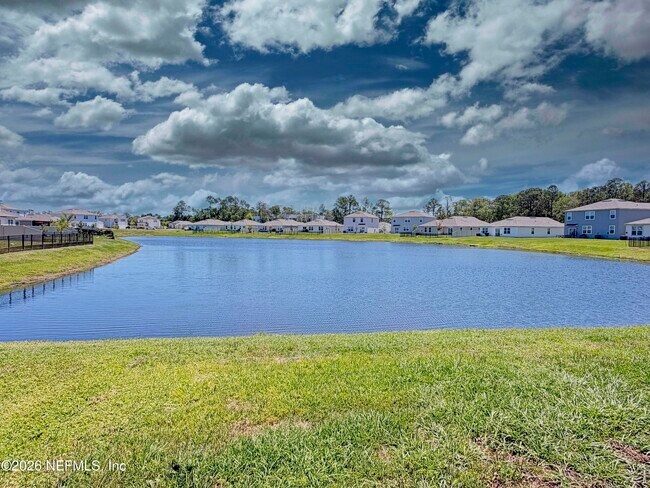 Building Photo - 462 Ardila Cir