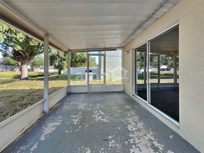 Building Photo - 1014 Brenton Leaf Dr