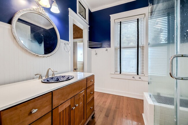 Building Photo - Beautiful Baldwin Park Craftsman home ready for move in!