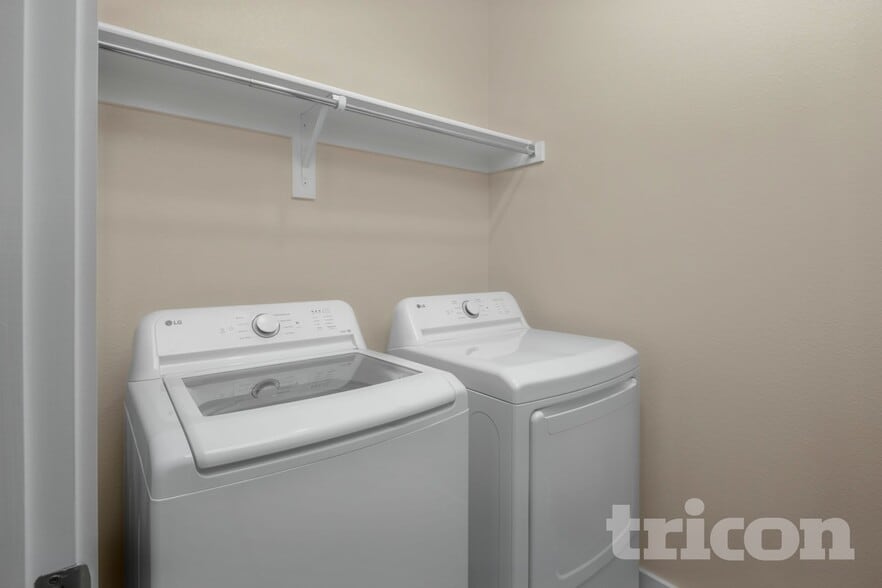 Building Photo - 5404 Granite Trl