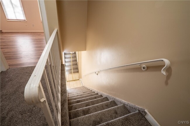 Building Photo - 67 Chestnut Rd