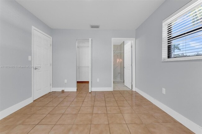 Building Photo - 14711 SW 61st Terrace