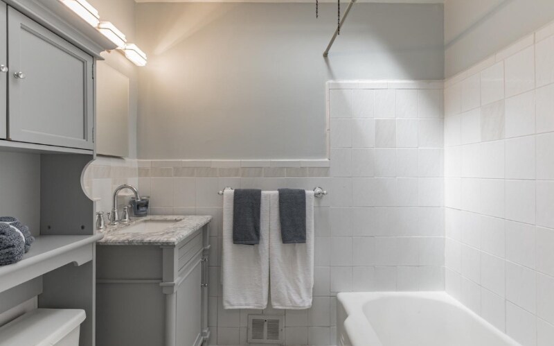 Building Photo - 4310 I St