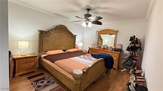 Building Photo - 1424 SE 22nd Terrace