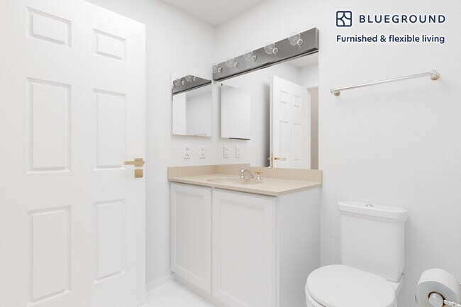 Building Photo - 1320 N Veitch St