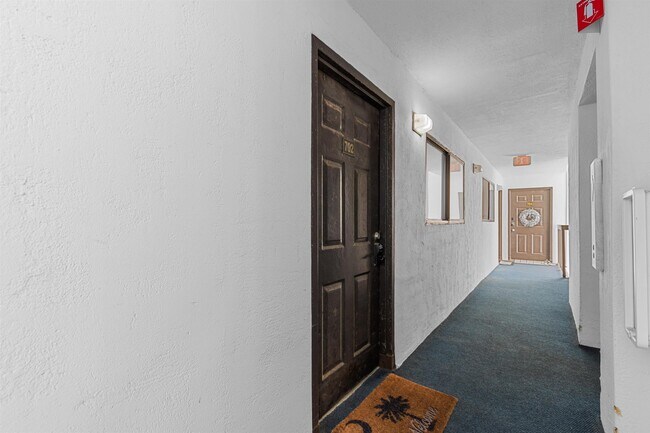 Building Photo - 2609 S Ocean Blvd
