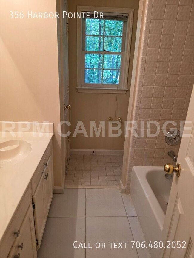 Building Photo - 356 Harbor Pointe Dr