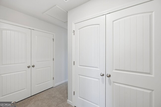 Building Photo - 5971 Skylar Dr