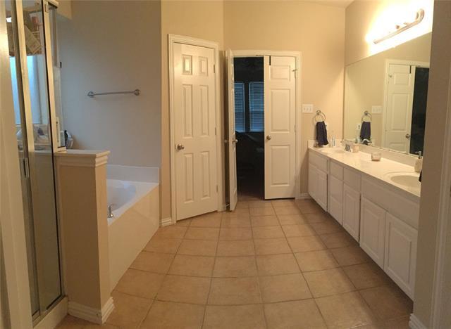Building Photo - 843 Lake Forest Trl