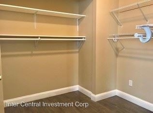 Building Photo - 5 br, 4.5 bath House - 12971 SE 23rd Street