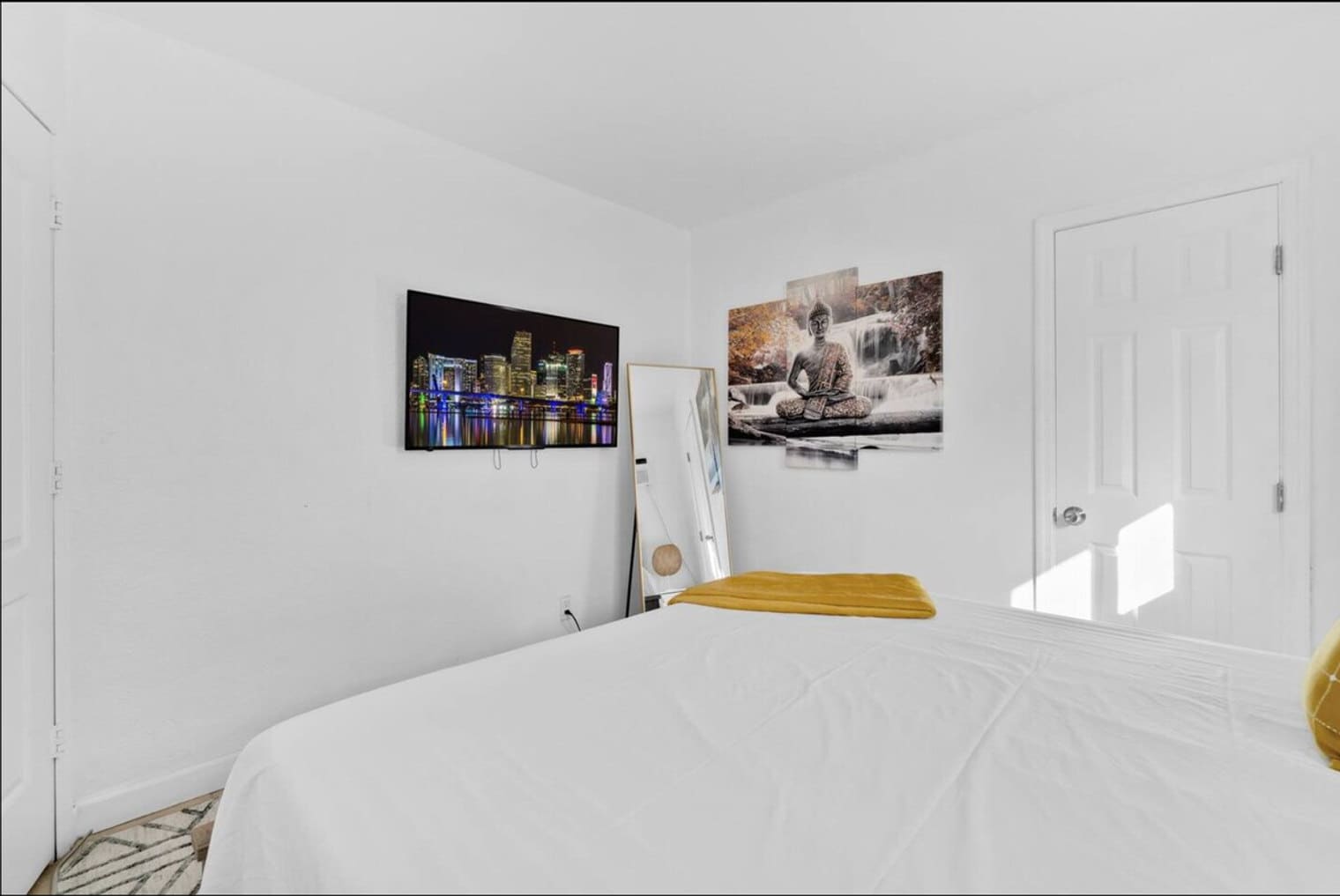 Building Photo - 1023 NW 23rd Ave