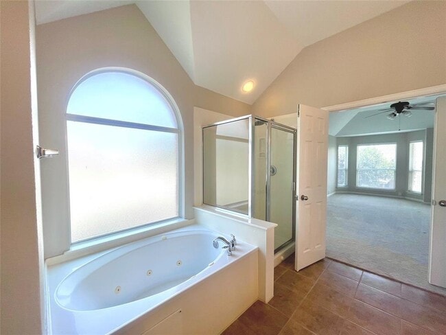 Building Photo - 2529 Charolais Ct