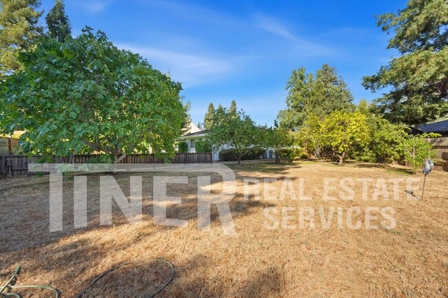 Building Photo - 5100 Turnsberry Ct