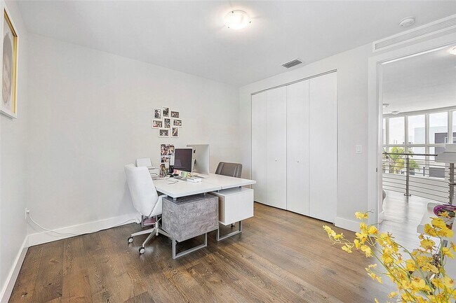 Building Photo - 7477 NW 99th Ave