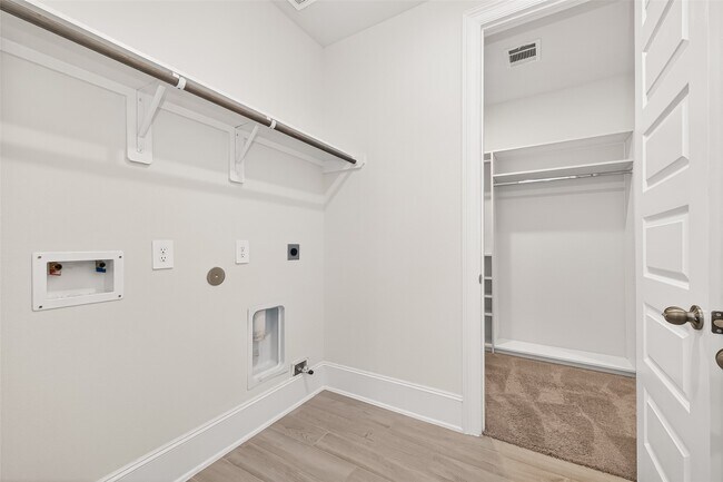 Building Photo - 118 Dorado Sky Ct