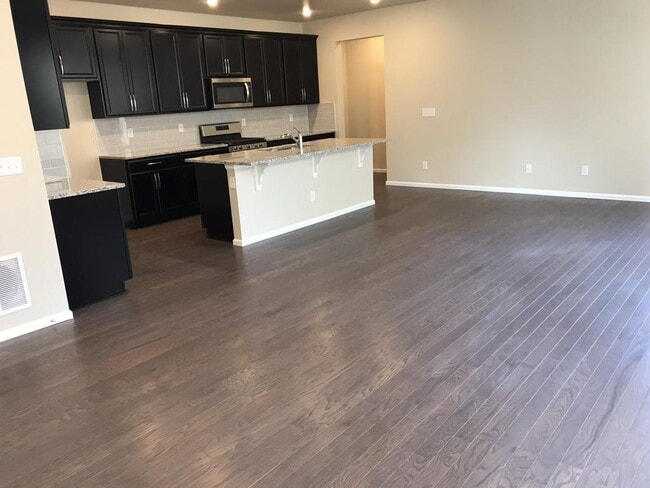 Building Photo - 15816 E Otero Ave