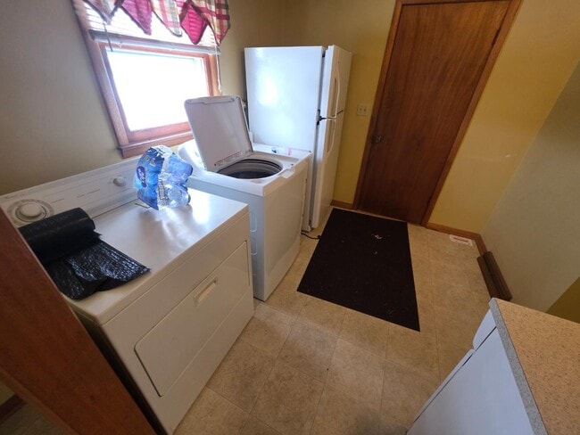 Building Photo - 46258 312th St