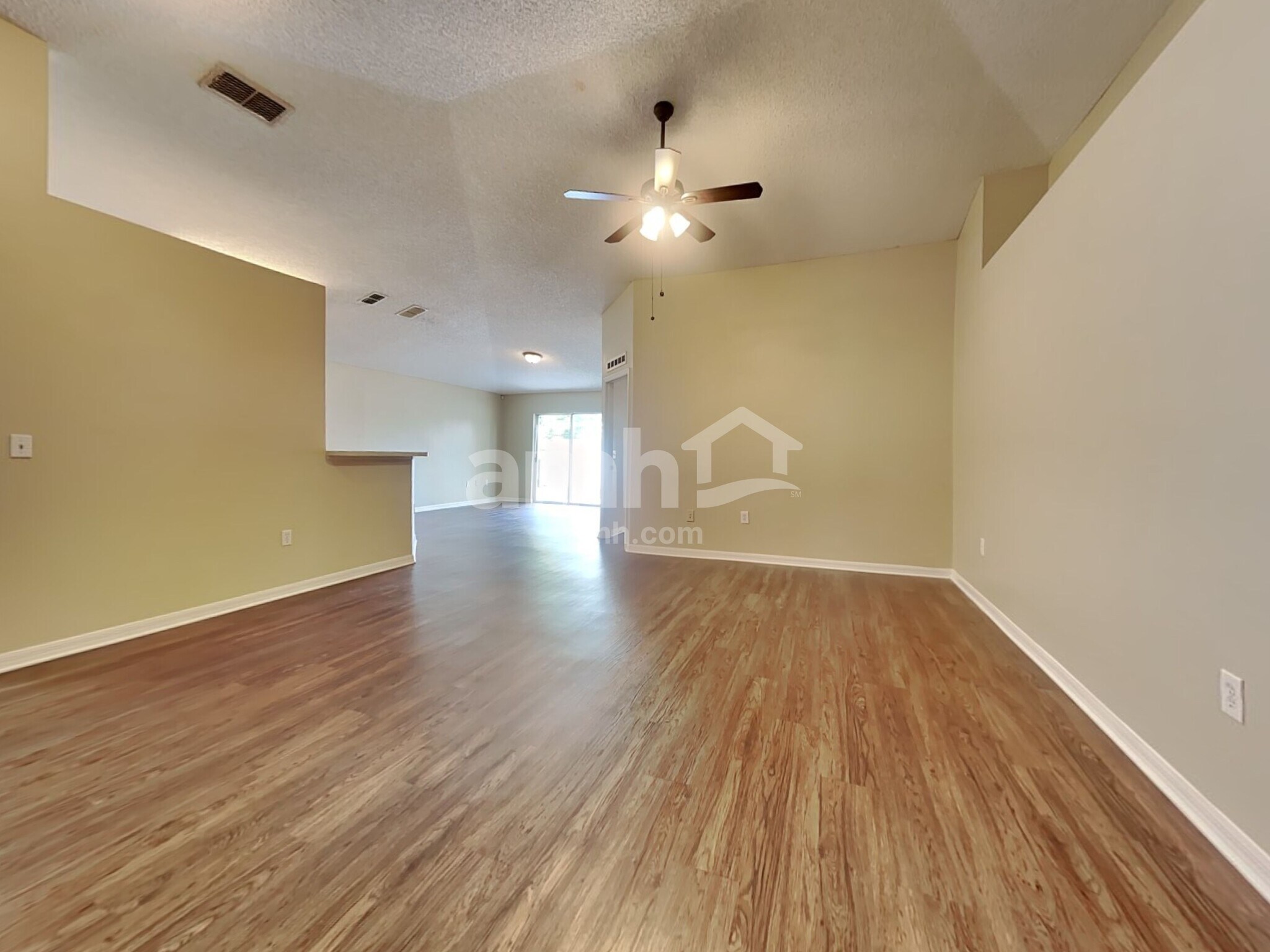 Building Photo - 7363 Edenfield Park Rd