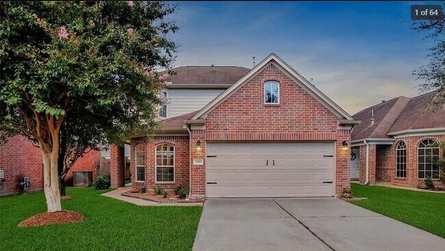 Building Photo - 15510 Fir Woods Ln