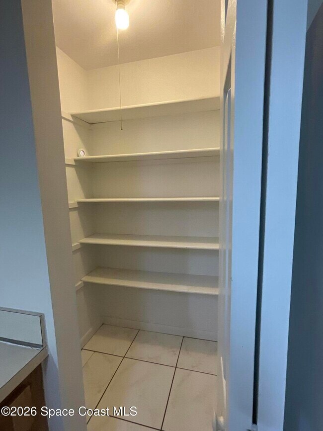 Building Photo - 435 Catamaran Dr