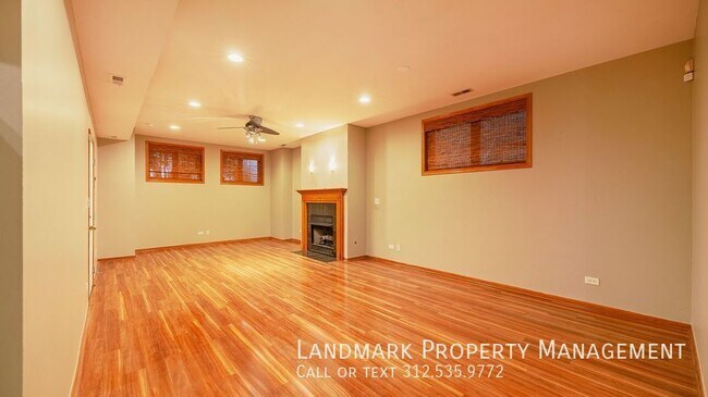 Building Photo - 4428 S Calumet Ave