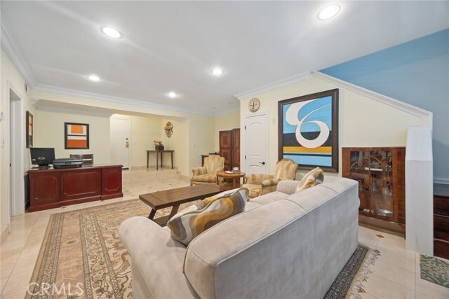 Building Photo - 9330 Clifton Wy