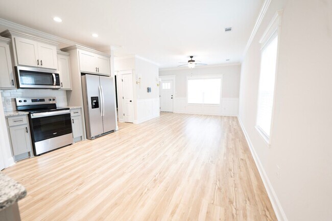 Building Photo - Available Now!