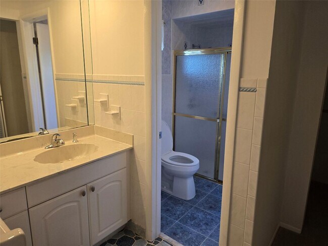 Building Photo - 9361 SW 56th St