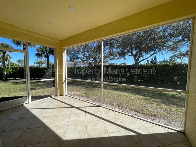 Building Photo - 9719 Glen Heron Dr