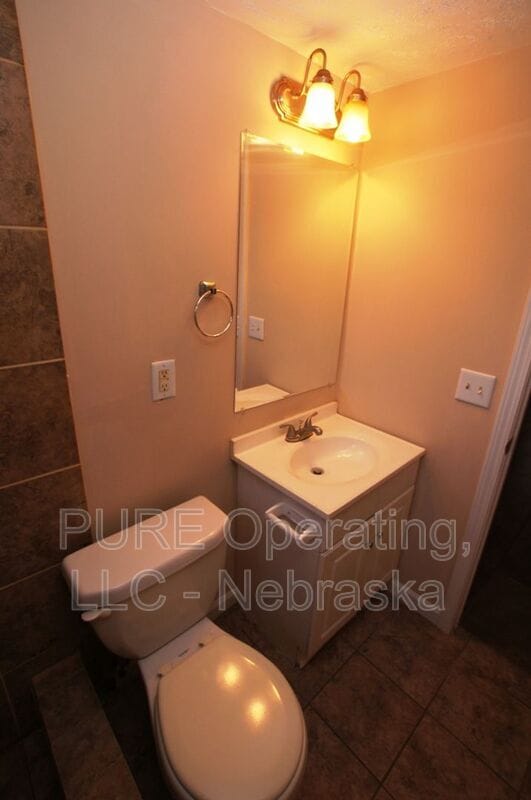 Building Photo - 612-616-616 N 46th St