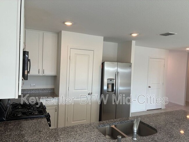 Building Photo - 2840 Eppright Dr