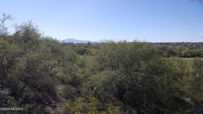 Building Photo - 13660 E High Plains Ranch St