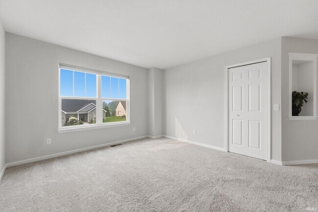 Building Photo - 12502 Speranza Dr